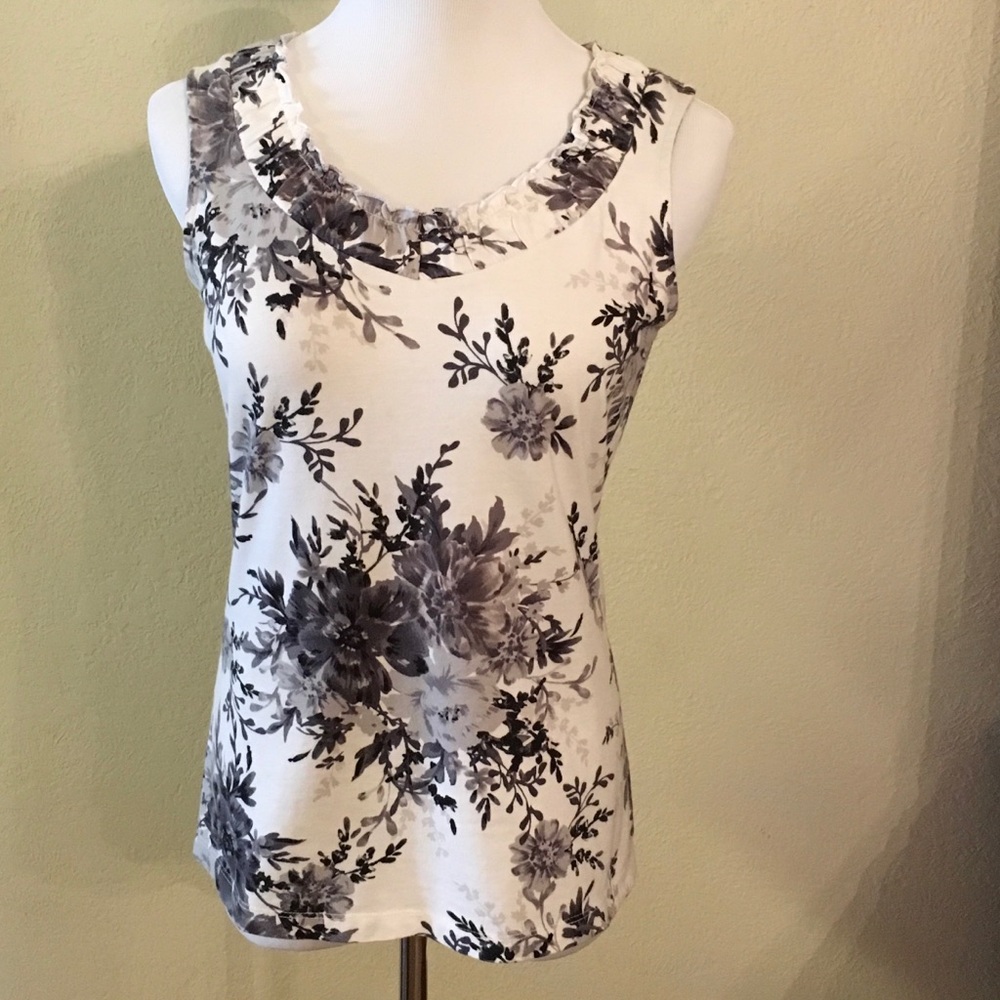 croft & barrow White Tank Top with Gray Floral Print